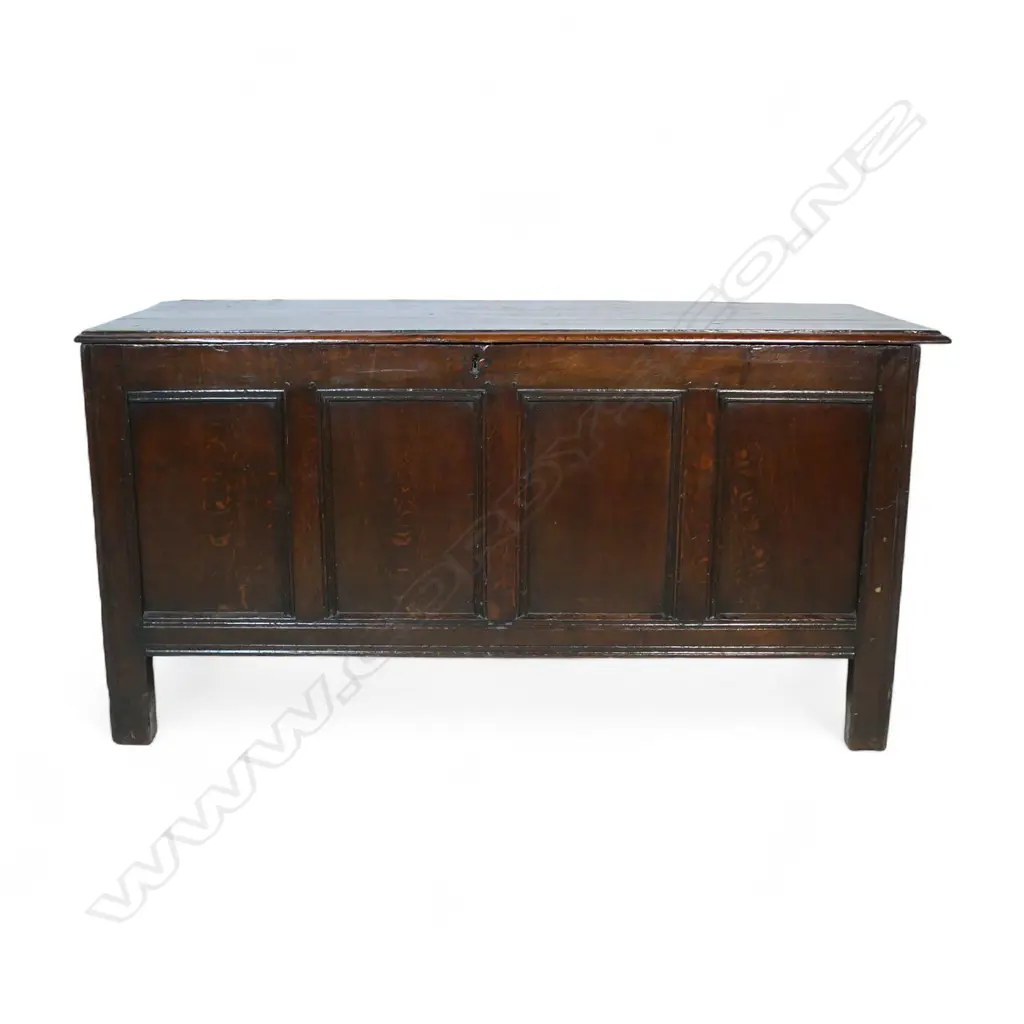 A c.1700 large oak coffer, Image 1++